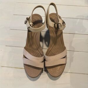 Crocs sandals wedge